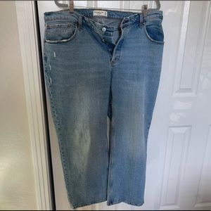 Ambercrombie 90s Baggy Low Rise Jeans